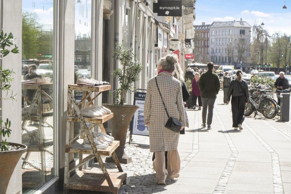 Homely And Spacious In Cph
